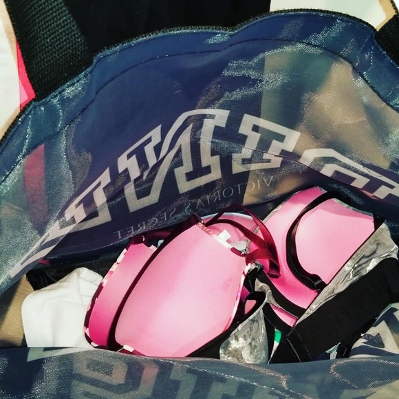 Meet your Posher, Holy - Picture 6 of 8